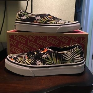 Hawaiian Floral Print Vans